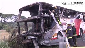陸客團火燒車26死,紅珊瑚車隊（資料照）