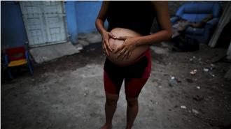 看護兩腿血直流…阿公看嬰兒掉出嚇傻