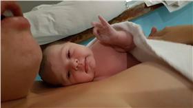 寶寶比OK／imgur／http://imgur.com/gallery/0VLx4tc