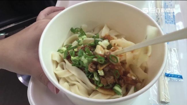 吃麵會變笨？醫師：挑對種類吃得健康