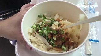 吃麵會變笨？醫師：挑對種類吃得健康