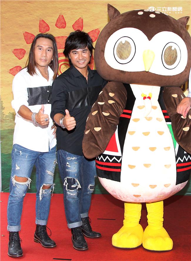 動力火車演唱「2016看見.太陽系列」活動的主題曲（太陽）。（記者邱榮吉/攝影）