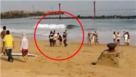 徐三泰,澎湖,馬公,山水沙灘,溺水,溺斃,詐騙-翻攝自爆料公社
https://www.facebook.com/%E7%88%86%E6%96%99%E5%85%AC%E7%A4%BE-162608724089621/home