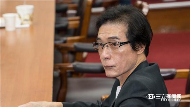 拿出訪反七休一　立委：陷總統於不義