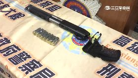 查獲霰彈槍1200.