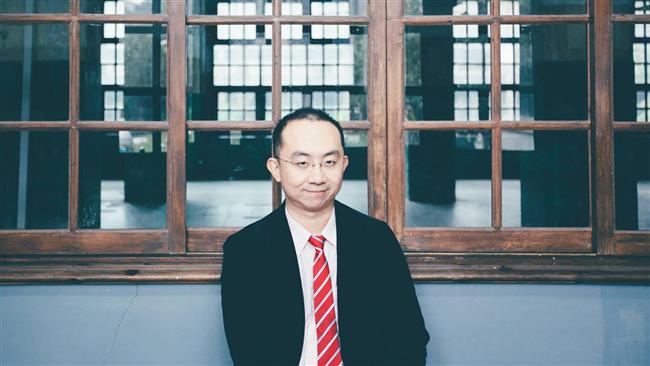 會吵有糖吃？人渣文本精準分析蔡政府