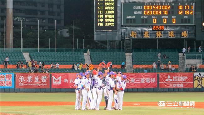 義大7分大局逆轉勝　葉總讚年輕選手