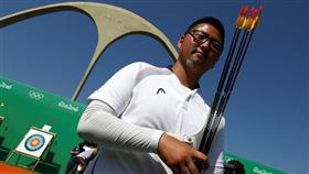 南韓射箭選手金佑鎮（Kim Woo-Jin）今天（當地時間5日）在大會正式開始之前，就射出里約奧運第1個破世界紀錄的成績。／路透社