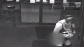 嬰兒,出生,孕婦,醫院,門口/Viral Videos1　YouTube