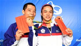 許淑淨,蔡溫義／中央社