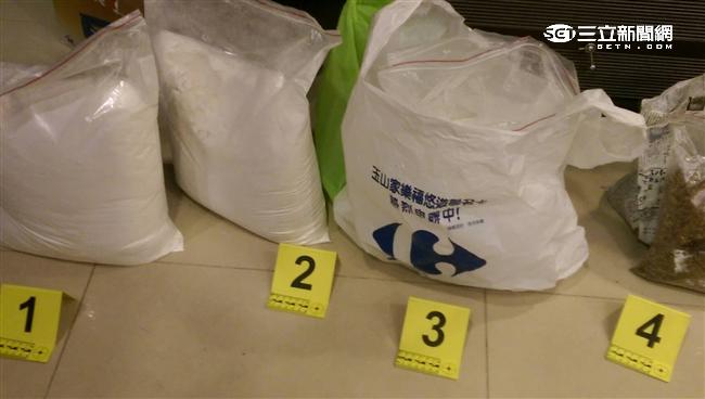 大門芳香劑掩惡臭　男躲豪宅製毒遭逮