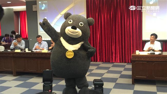 世大運倒數　熊讚熱舞領薪