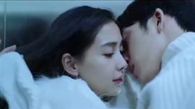 黃曉明 Angelababy
圖/微博