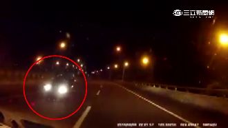 急煞、迴轉又逆向　台72線恐怖逼車