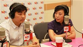 台北市計程車駕駛員工會理事長鄭力嘉,台灣大車隊總經理李瓊淑　圖／Hit Fm提供