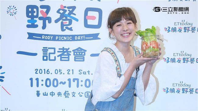 151林彥君登投手丘　辣蜜趴萌開球