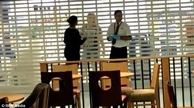 英國,逛街,反鎖　圖/翻攝自dailymail