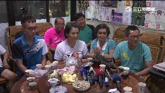 羽球女單戴資穎首勝　父母跨海加油