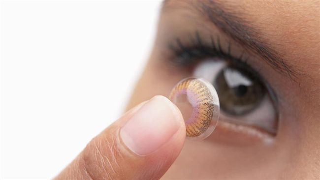 烤肉高溫熔化隱形眼鏡？醫師建議3招