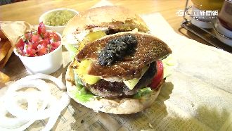 鵝肝龍蝦進漢堡　主打平價路線吸饕客