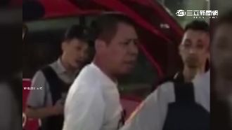 酒醉警大鬧轉運站　亮刑警證硬闖上車