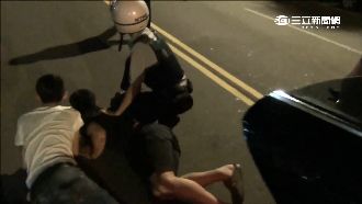 男開車進夜市按喇叭　攤商瞄一眼遭毆