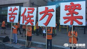 國道收費員　記者張之謙攝