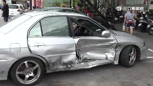 賠慘!酒駕連環衝撞 13汽機車受害
