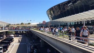 法國尼斯機場　發現不明包裹