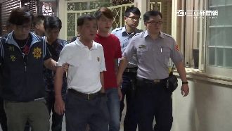 街頭遇債主惹鬥毆　路邊折凳成武器