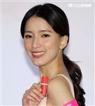 氣質女伶陳匡怡彩妝保養有一套。（記者邱榮吉/攝影）