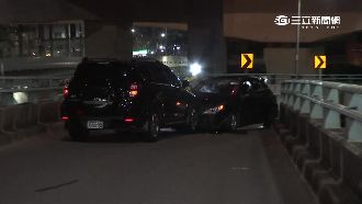 天黑不熟路況　轎車逆撞休旅車5傷