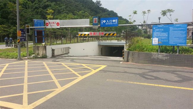 動物園站地下停車場　即日起開放使用