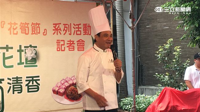 最喜歡的歌是茉莉花　院長念兩句忘詞