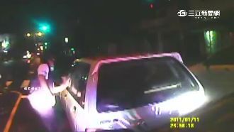 擋救護車遭怒飆　女駕駛反嗆沒擋車