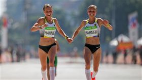 奧運女子馬拉松雙胞胎Anna and Lisa Hahner 圖／路透社／達志影像