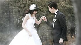 鬼澤夫婦,我們結婚了,鬼鬼,吳映潔,玉澤演-翻攝自Lstudio網站 
http://ppt.cc/ct7q