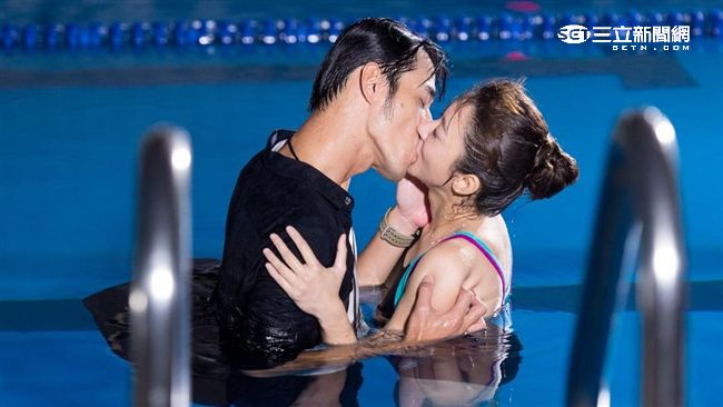 黃騰浩水中激吻林逸欣　「差點脫了」