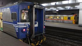 台鐵、火車／flickr／https://www.flickr.com/photos/92585929@N06/26072517252/in/photolist-62ELah-ncQN1e-BuXin-douanr-zJqea-zJpVv-nV9iGw-zJq1m-BJy8mX-zkwbNk-zwHvV1-FHWsnA-vS9UCB-B5uKoY-FHWt2w-zCFJKQ-zWcME8-yYfkXQ-FHWsGy-zWcLJF-FHUigd-zWcM6n-FHUinA-FS7rqk-zVh39R-EWPtv2-EWPsDx-zVh2Si-zSYqvJ-zU9dyC-zCEeWG-EWPtyi-zWcKdV-FPMcC1-zVgZMr-EWCCfE-FLd9qZ-yYp2yg-yYp21x-zVh1YK-EWCBT7-zCLkaz-FPMcyy-zCFJr3-zCEen5-zSYpeq-zSYpyU-yYfjuE-zSYpXQ-HxU4Fo