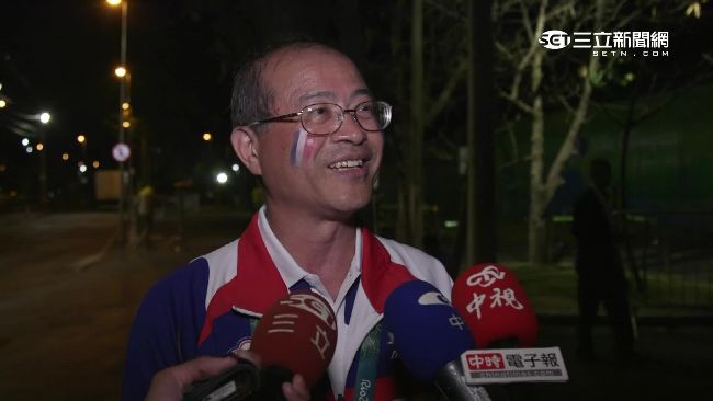 田協通過慰留蔡辰威　何卓飛出席致意