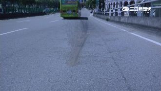 麻醬油漬灑路面　騎士慘摔重創不治