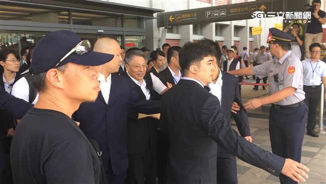 雙城論壇明登場　柯P遭批統戰代言人