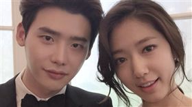 朴信惠,李鍾碩
翻攝自李鍾碩IG
https://www.instagram.com/p/x8jfmQyjfA/?taken-by=jongsuk0206