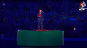 日本,安倍晉三,奧運,里約,影片,藏頭文,報紙,巧思(https://www.youtube.com/watch?v=FNuqKVG781I)