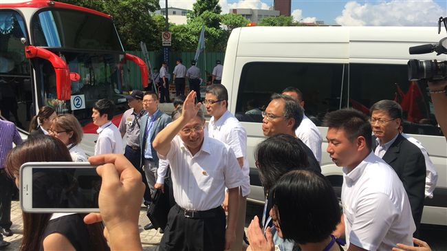 超喜歡愛國同心會　沙海林熱情致意