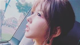 圖翻攝自邵雨薇臉書