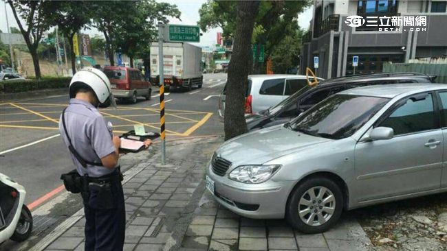 不滿洗車廠遭開單　老闆臉書嗆聲砍警