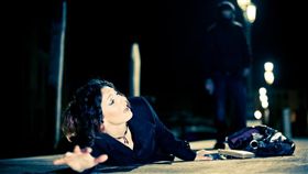 強姦,性侵,搶劫,街,暗巷,毆打／shutterstock