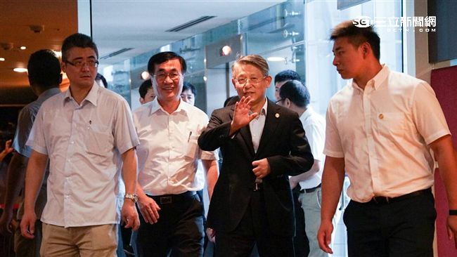 朱立倫宴請沙海林　分頭進場裝不熟