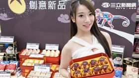 洛神花也來賞月？後山紅寶石戀上中秋